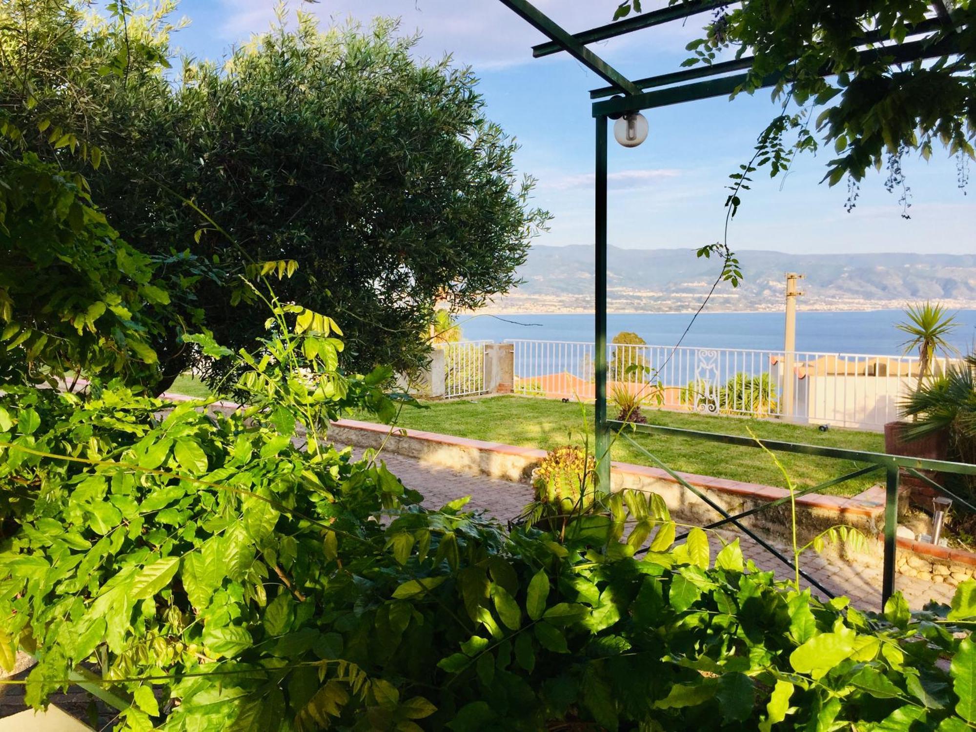 Villa Scilla E Cariddi Messina Exteriér fotografie